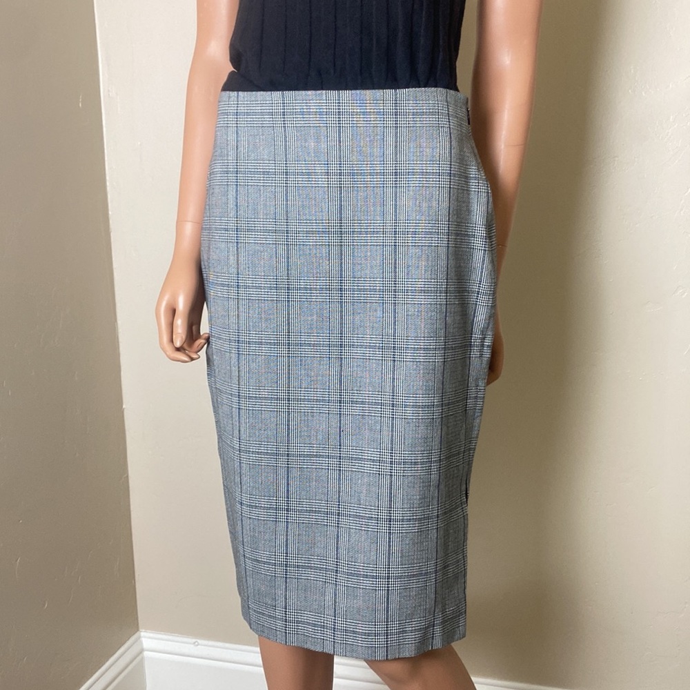 Banana Republic Skirt size 2